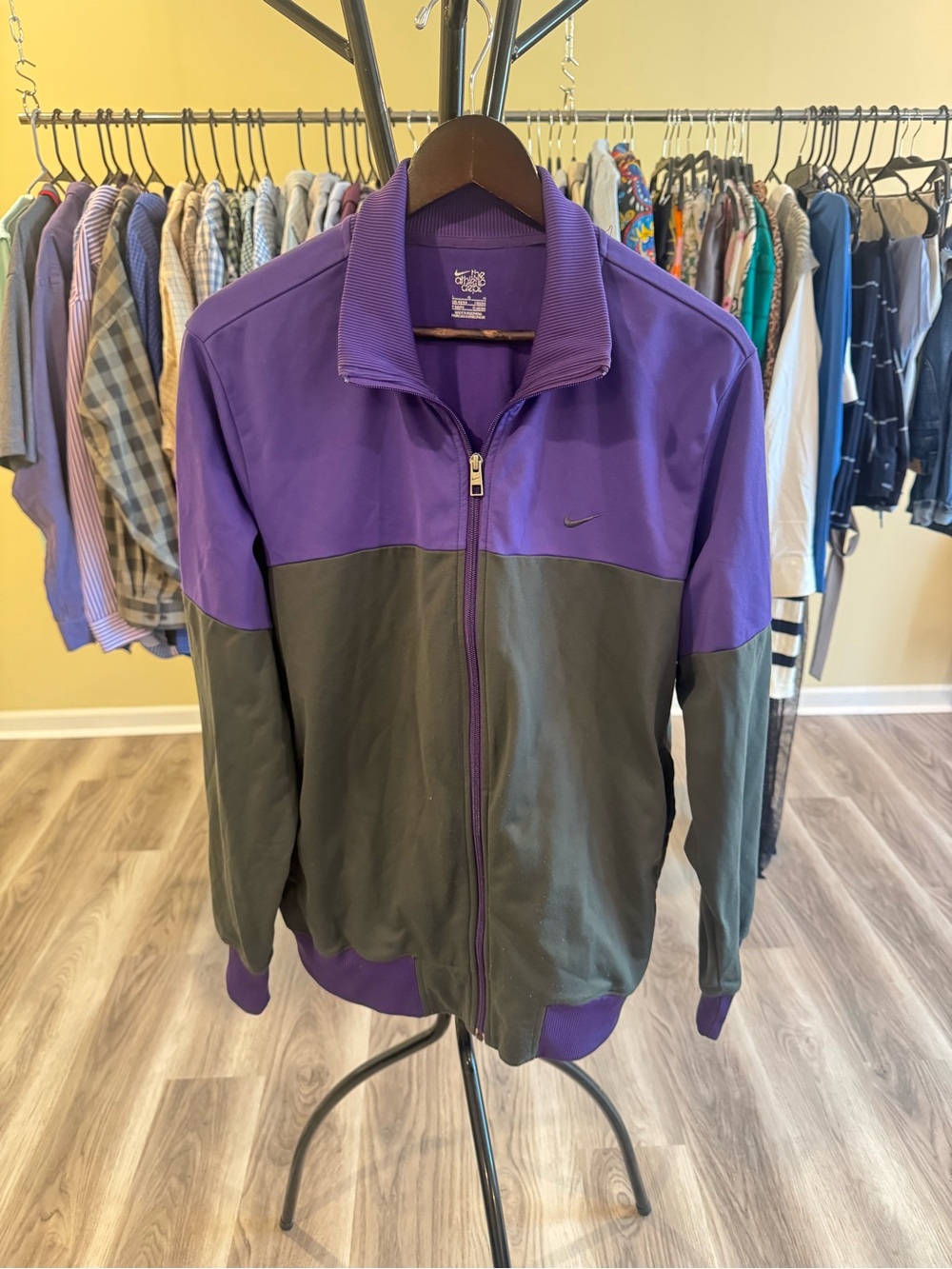 Nike Men’s Two-Tone Purple Full-Zip Track Jacket